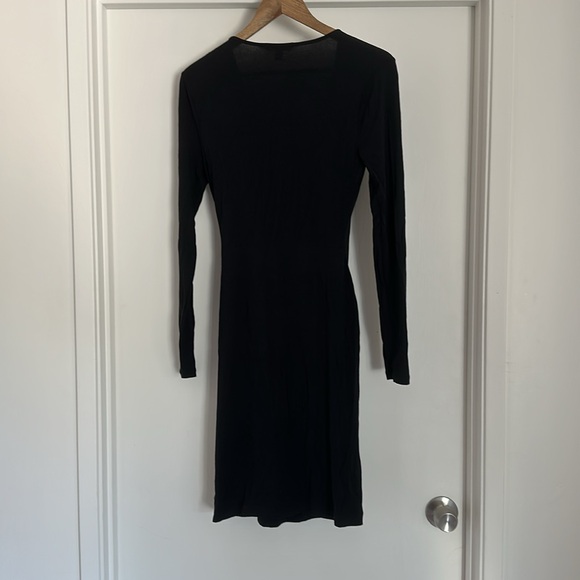 Banana Republic Knit Wrap Dress, size small - Picture 2 of 2